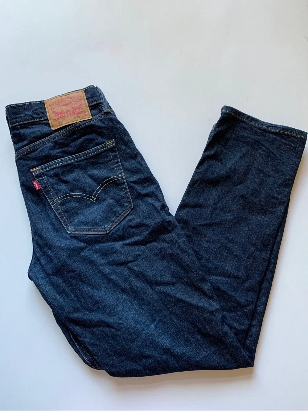 LEVIS 541 Athletic Taper Jeans Dark Wash 32x32”